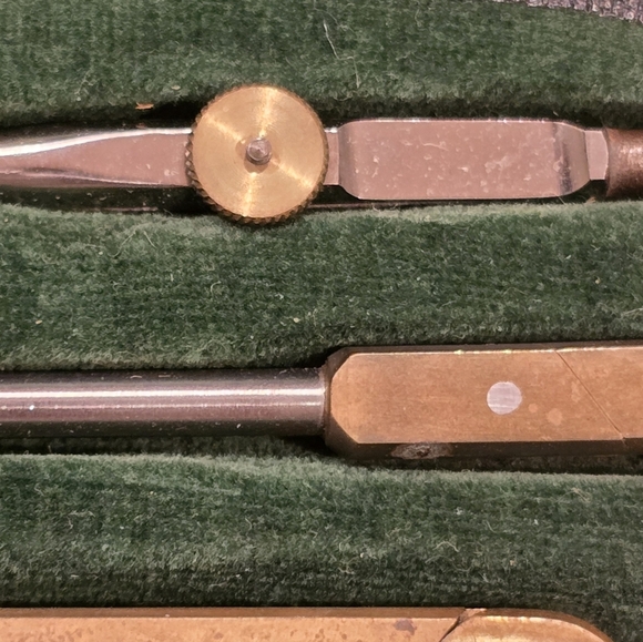 Vintage Dietzgen Drafting Set - Picture 9 of 10
